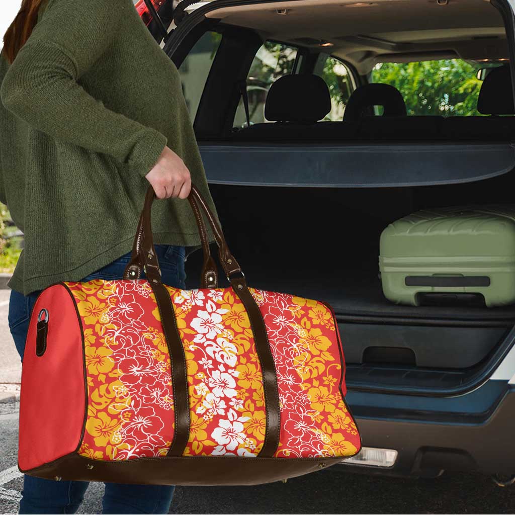 Hawaiian Lei Day Travel Bag Red Hibiscus Flowers Lei Art - Polynesian Pride
