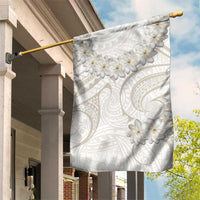 Tokelau Gardenia Thunbergia Garden Flag Black Polynesian Art Vibe