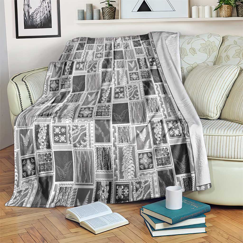 Vintage Aloha Block Quilt Blanket Black Inspired Lei Motifs LT9 Black - Polynesian Pride