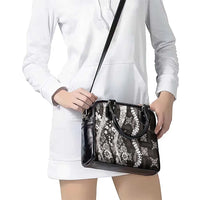 Hawaii Puakenikeni and Maile Lei Shoulder Handbag Black Japanese Wave Style - Polynesian Pride