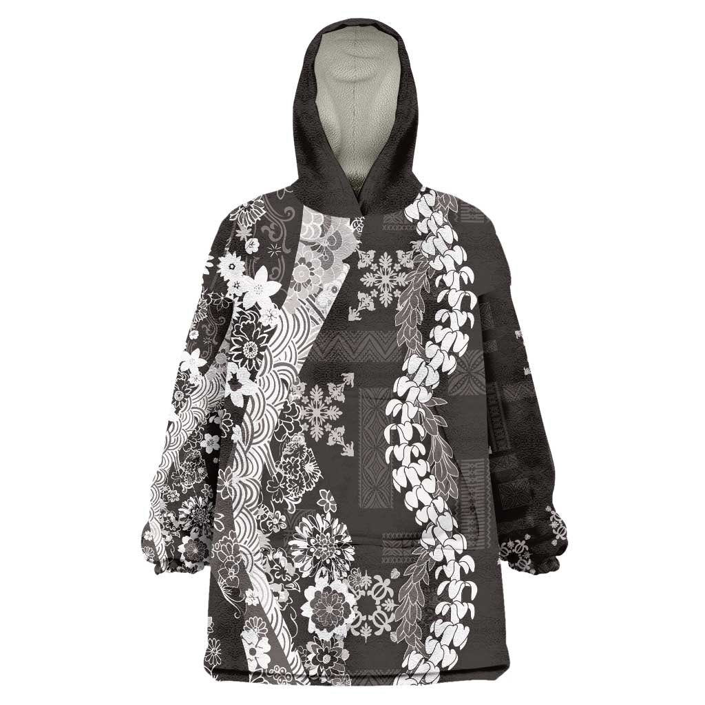 Hawaii Puakenikeni and Maile Lei Wearable Blanket Hoodie Black Japanese Wave Style LT9 One Size Black - Polynesian Pride