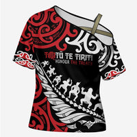 Honour The Treaty New Zealand Personalised Cross Shoulder Shirt Toitu Te Tiriti Half Fern Haka Dance LT9 Female Red - Polynesian Pride