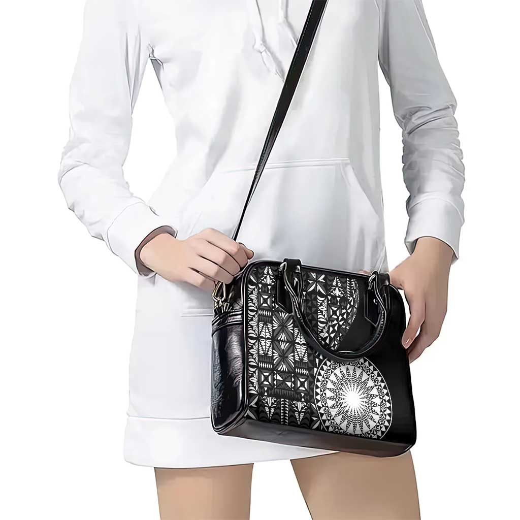 Black Tongan Ngatu Fonulei Pattern Shoulder Handbag