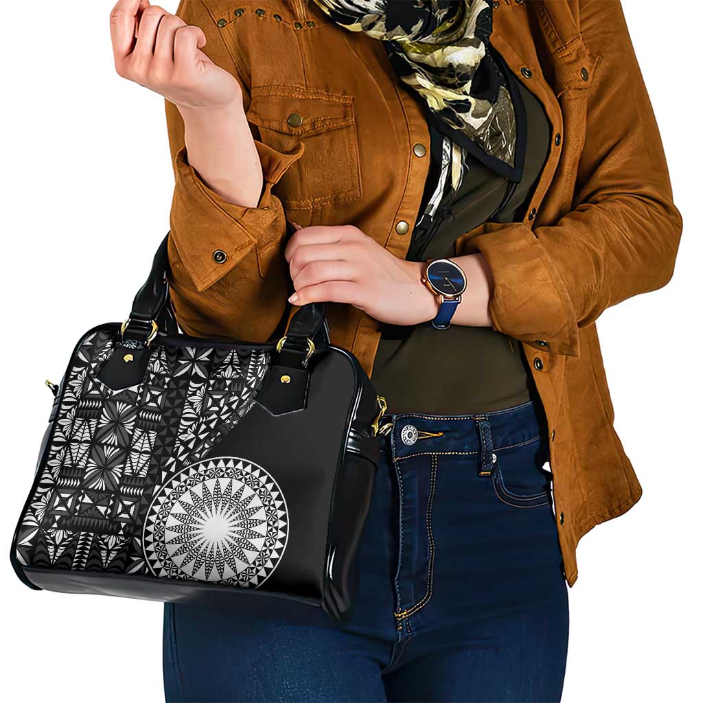 Black Tongan Ngatu Fonulei Pattern Shoulder Handbag