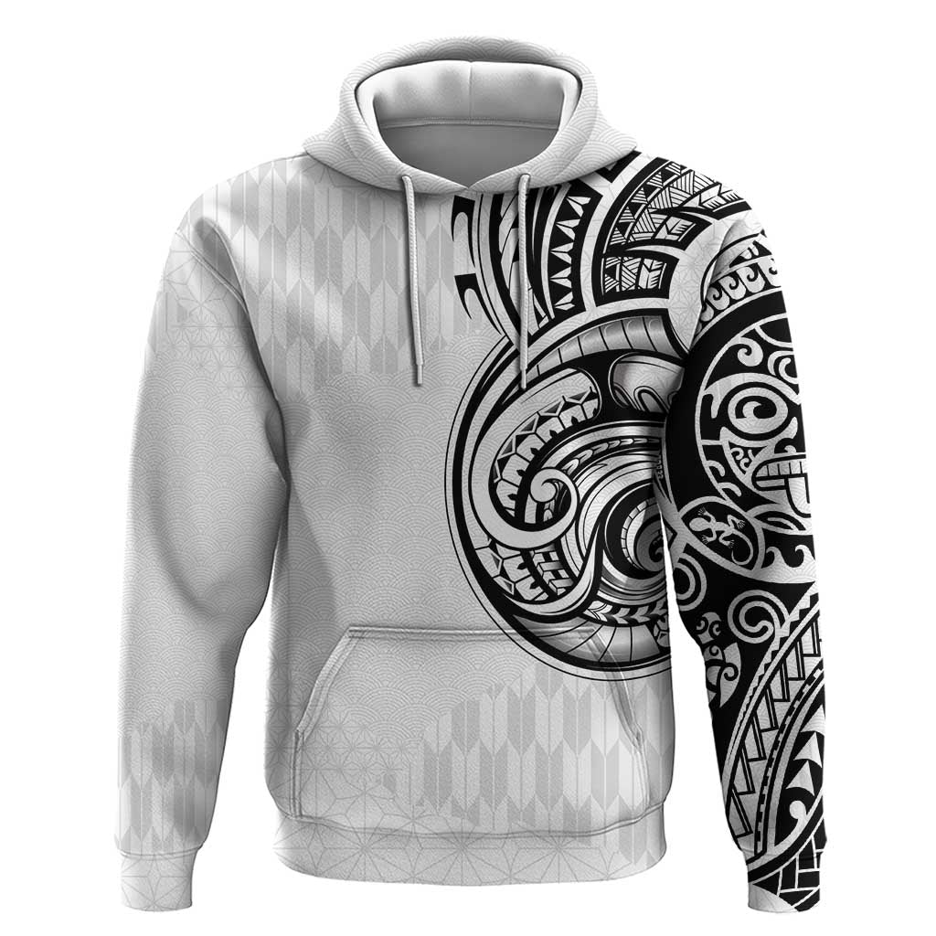 Hawaii and Japanese Culture Personalised Hoodie With Polynesian Tribal Tattoo Style LT9 Pullover Hoodie White - Polynesian Pride