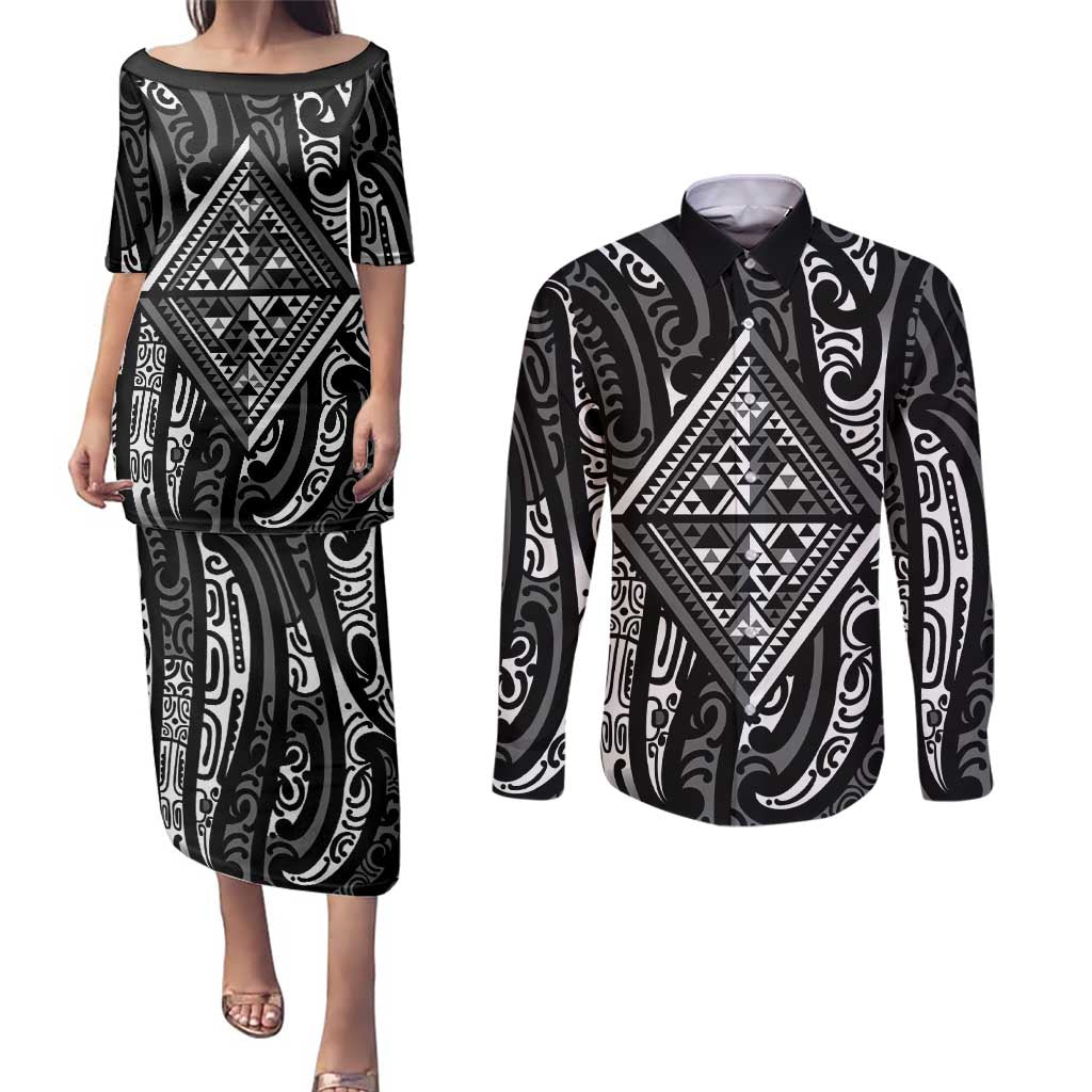 New Zealand Maori Taniko Couples Matching Puletasi and Long Sleeve Button Shirt Black Kowhaiwhai Puhoro LT9 Black - Polynesian Pride