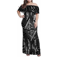 New Zealand Maori Taniko Family Matching Off Shoulder Maxi Dress and Hawaiian Shirt Black Kowhaiwhai Puhoro LT9 Mom's Dress Black - Polynesian Pride