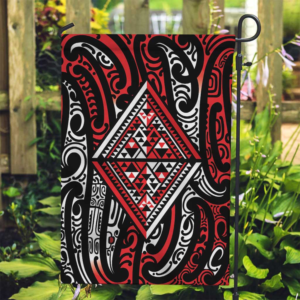 New Zealand Maori Taniko Garden Flag Red Kowhaiwhai Puhoro LT9 Garden Flag Red - Polynesian Pride