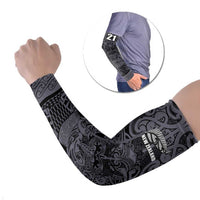 Custom New Zealand Taiaha Maori Arm Sleeves Minimalist Silver Fern All Black LT9 Set of 2 Black - Polynesian Pride