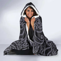Custom New Zealand Taiaha Maori Hooded Blanket Minimalist Silver Fern All Black LT9 - Polynesian Pride