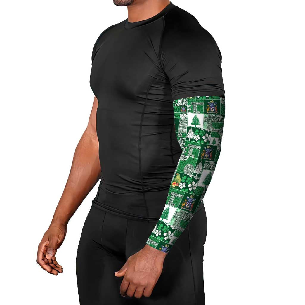Norfolk Island Meri Krismas Arm Sleeves Pacific Patchwork Xmas Vibes - Polynesian Pride