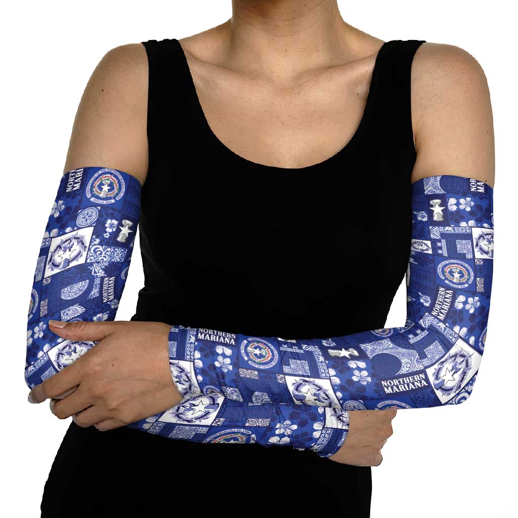 Northern Mariana Islands Magof Nochebuena Arm Sleeves Pacific Patchwork Xmas Vibes - Polynesian Pride