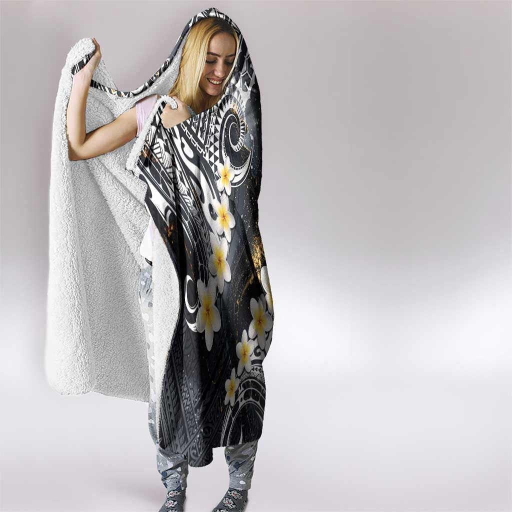 Polynesian Tribal Tattoo Hooded Blanket Plumeria Black Gold Marble Pattern