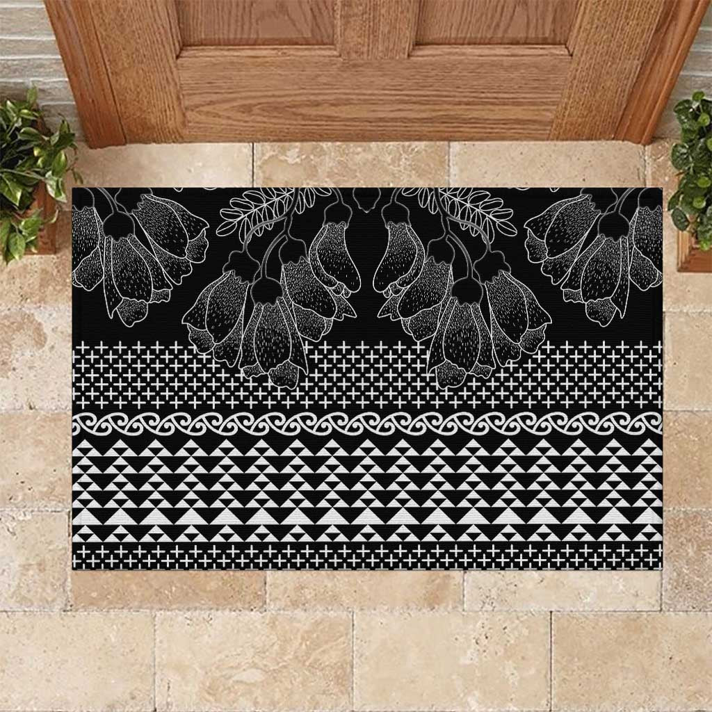 Black Taniko Kowhaiwhai Tukutuku Motif Rubber Doormat