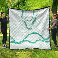 Aloha Lei Mikioi Quilt Sage Green Polynesian Tribal Tatau Pattern