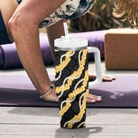 Aloha Melemele Hibiscus Pikake Lei Tumbler With Handle Hawaiian Quilt Pattern