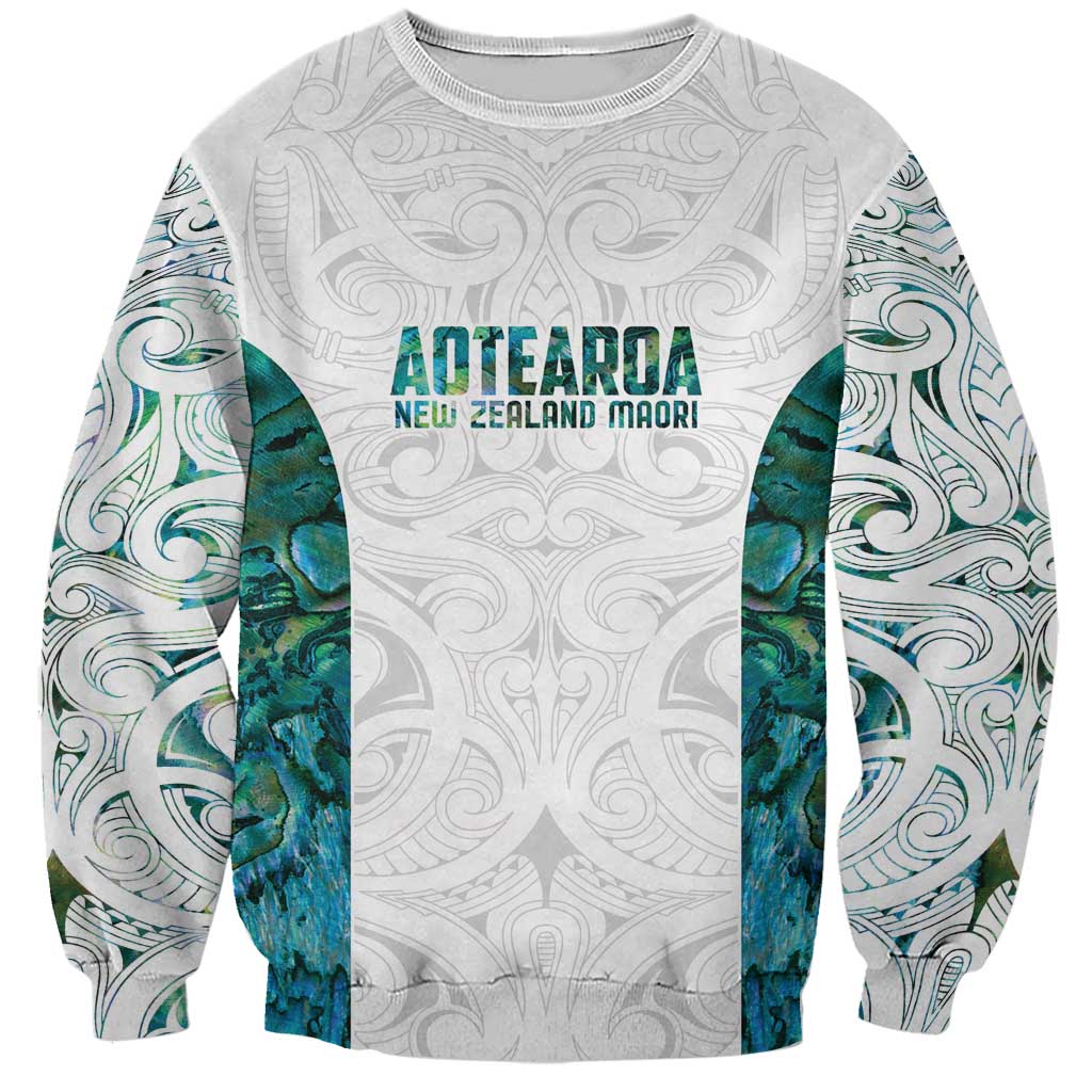 Custom New Zealand Aotearoa Sweatshirt Green Maori Paua Shell Indigenous - Polynesian Pride