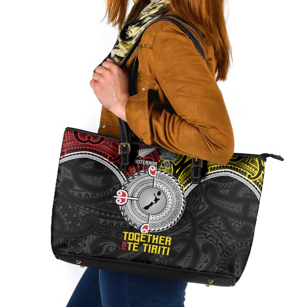 Aotearoa and Niue Mo Te Tiriti Leather Tote Bag New Zealand Honour The Treaty Ake!Ake!Ake! LT9 Gold - Polynesian Pride