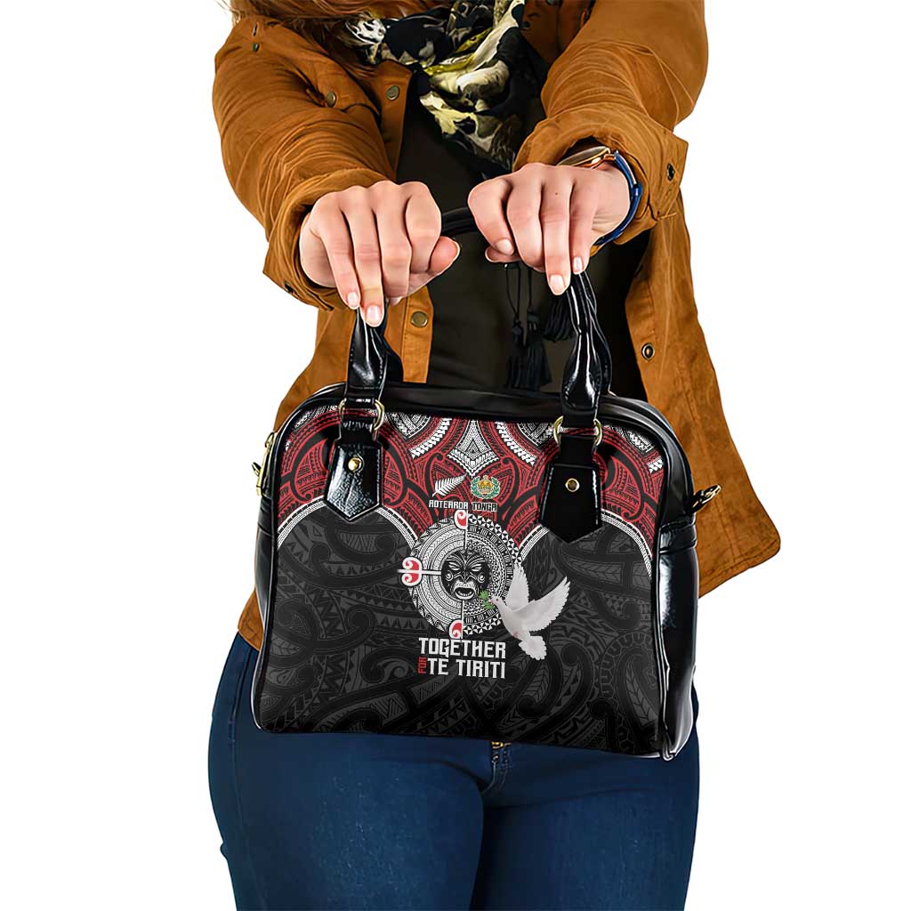 Aotearoa and Tonga Mo Te Tiriti Shoulder Handbag New Zealand Honour The Treaty Ake!Ake!Ake! LT9 One Size Red - Polynesian Pride