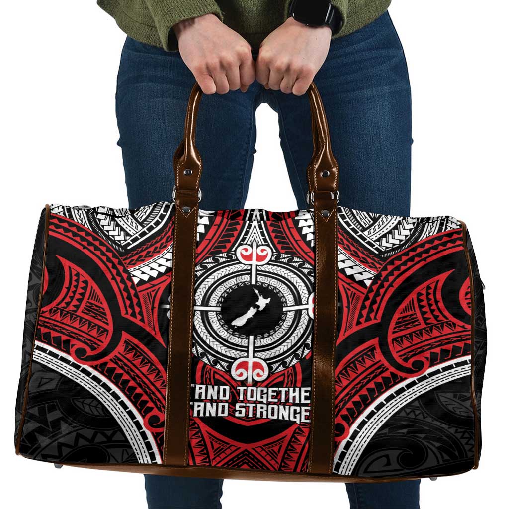 Aotearoa Proud To Be Maori Travel Bag New Zealand Fight Together LT9 Black - Polynesian Pride