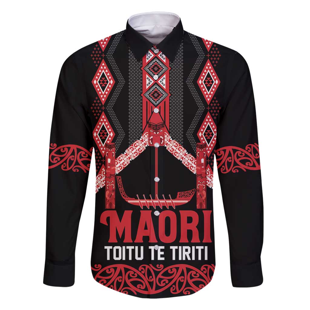 Toitu Te Tiriti Waitangi Family Matching Off Shoulder Maxi Dress and Hawaiian Shirt Black Wharenui House LT9 Dad's Shirt - Long Sleeve Black - Polynesian Pride