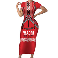 Toitu Te Tiriti Waitangi Family Matching Short Sleeve Bodycon Dress and Hawaiian Shirt Red Wharenui House LT9 Mom's Dress Red - Polynesian Pride
