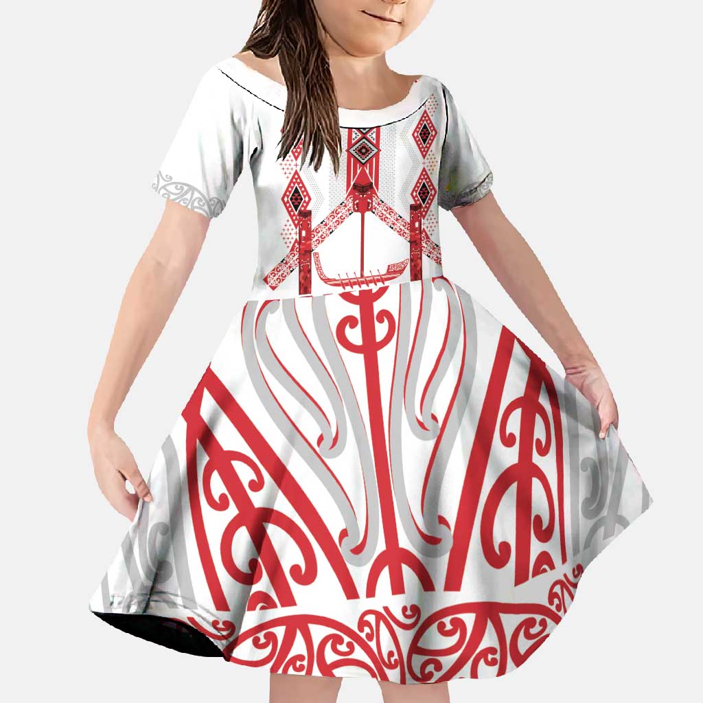 Toitu Te Tiriti Waitangi Family Matching Short Sleeve Bodycon Dress and Hawaiian Shirt White Wharenui House LT9 Daughter's Dress white - Polynesian Pride