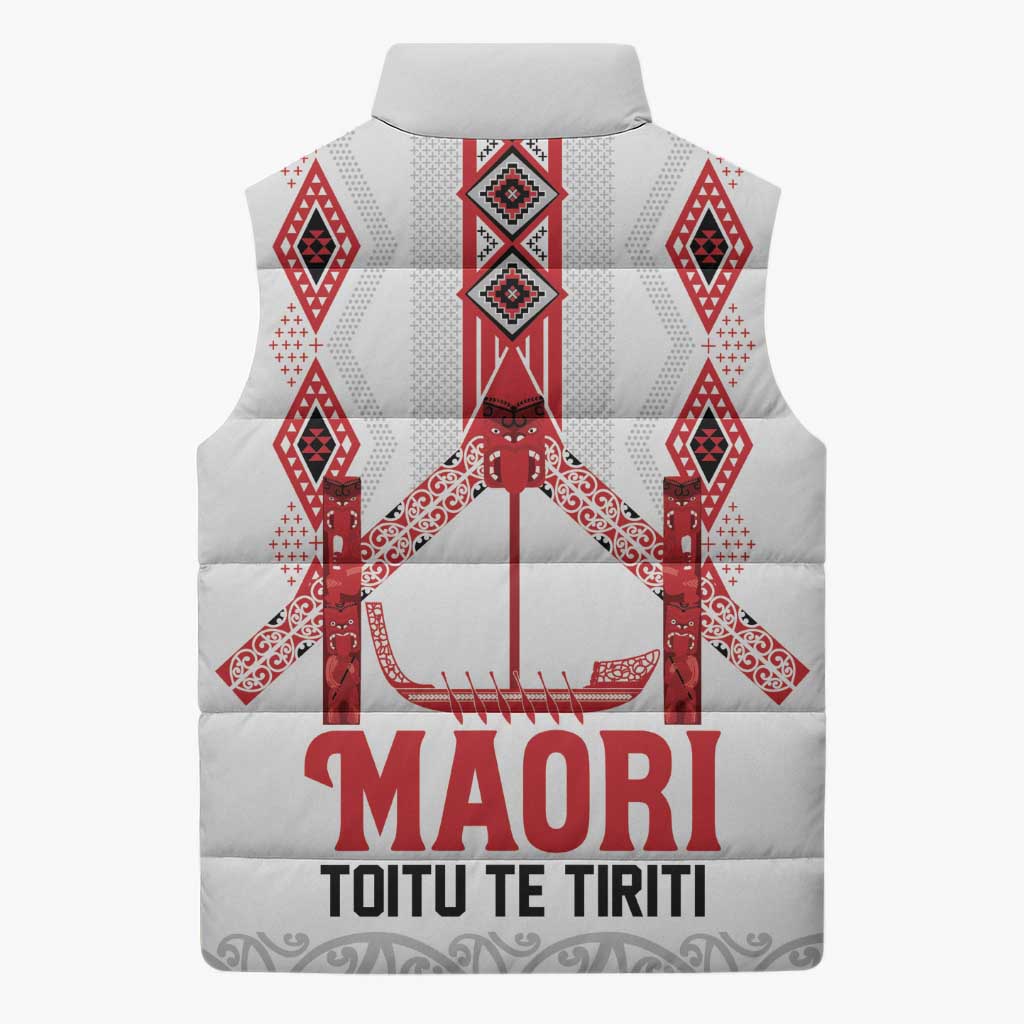 Toitu Te Tiriti Waitangi Sleeveless Puffer Jacket White Wharenui House - Polynesian Pride