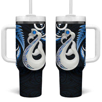 New Zealand Tumbler With Handle Aotearoa Silver Fern With Manaia Maori Unique Blue LT14 One Size: 40 oz Blue - Polynesian Pride