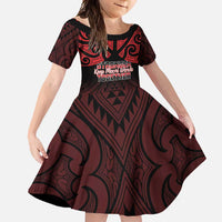 Personalised Keep Maori Wards New Zealand Family Matching Short Sleeve Bodycon Dress and Hawaiian Shirt Stronger Together Aotearoa Taniko LT14 Daughter's Dress Black - Polynesian Pride