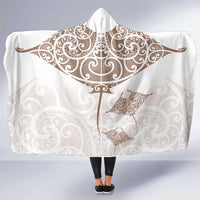 New Zealand Manta Ray Tattoo Hooded Blanket Aotearoa Maori Haehae Beige LT14 One Size White - Polynesian Pride