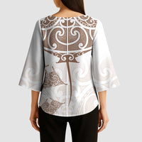 New Zealand Manta Ray Tattoo Kimono Sleeve Blouse Aotearoa Maori Haehae Beige LT14 - Polynesian Pride