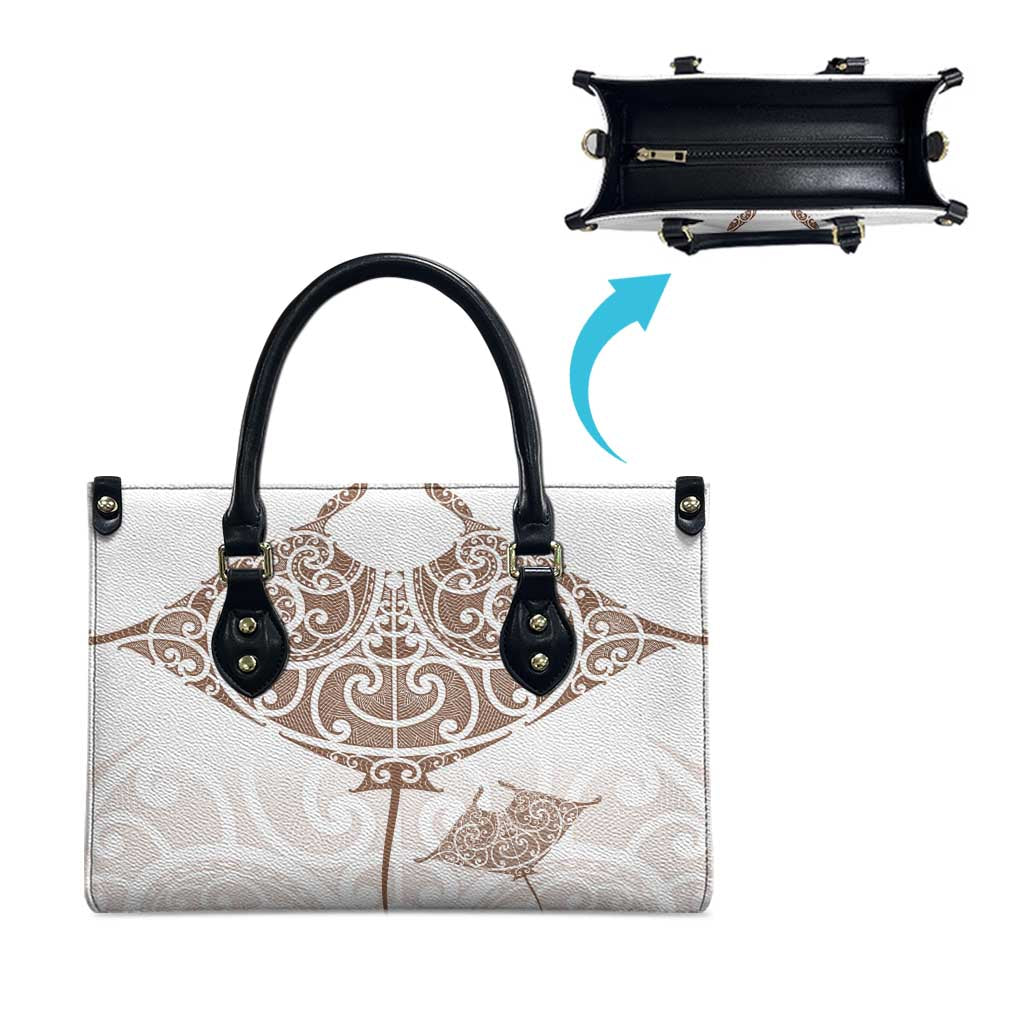 New Zealand Manta Ray Tattoo Leather Bag Aotearoa Maori Haehae Beige - Polynesian Pride
