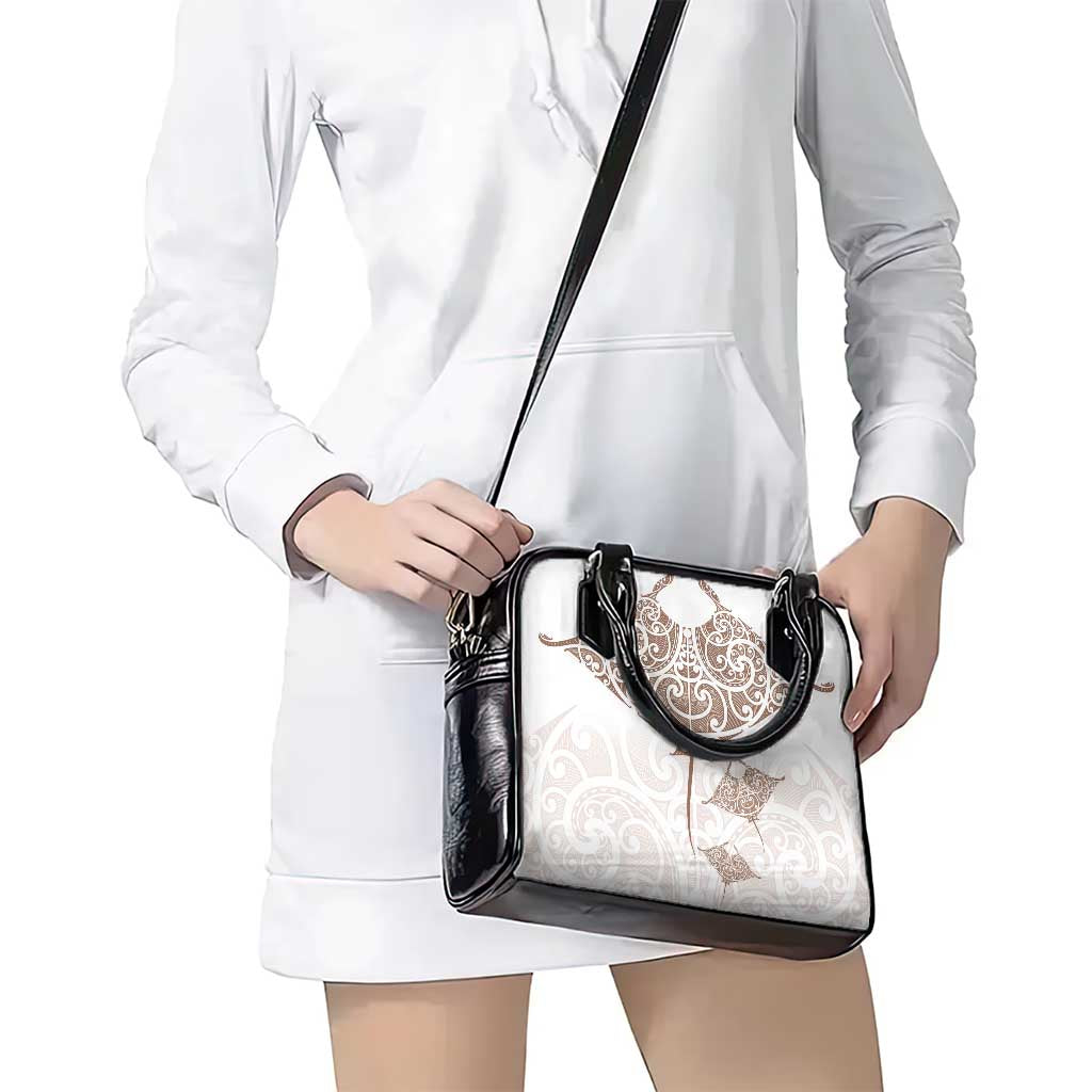 New Zealand Manta Ray Tattoo Shoulder Handbag Aotearoa Maori Haehae Beige - Polynesian Pride