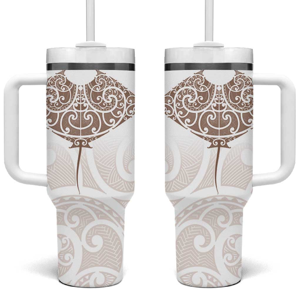 New Zealand Manta Ray Tattoo Tumbler With Handle Aotearoa Maori Haehae Beige LT14 One Size: 40 oz White - Polynesian Pride