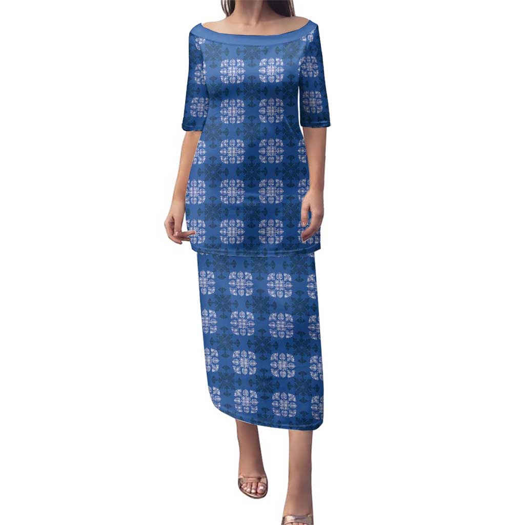 Royal Blue Hawaiian Quilt Family Matching Puletasi and Hawaiian Shirt Hawaii Pineapple Monstera Palaka Motifs LT14 Mom's Dress Royal Blue - Polynesian Pride