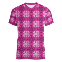 Pink Hawaiian Quilt Women V-Neck T-Shirt Hawaii Pineapple Monstera Palaka Motifs LT14 Female Pink - Polynesian Pride