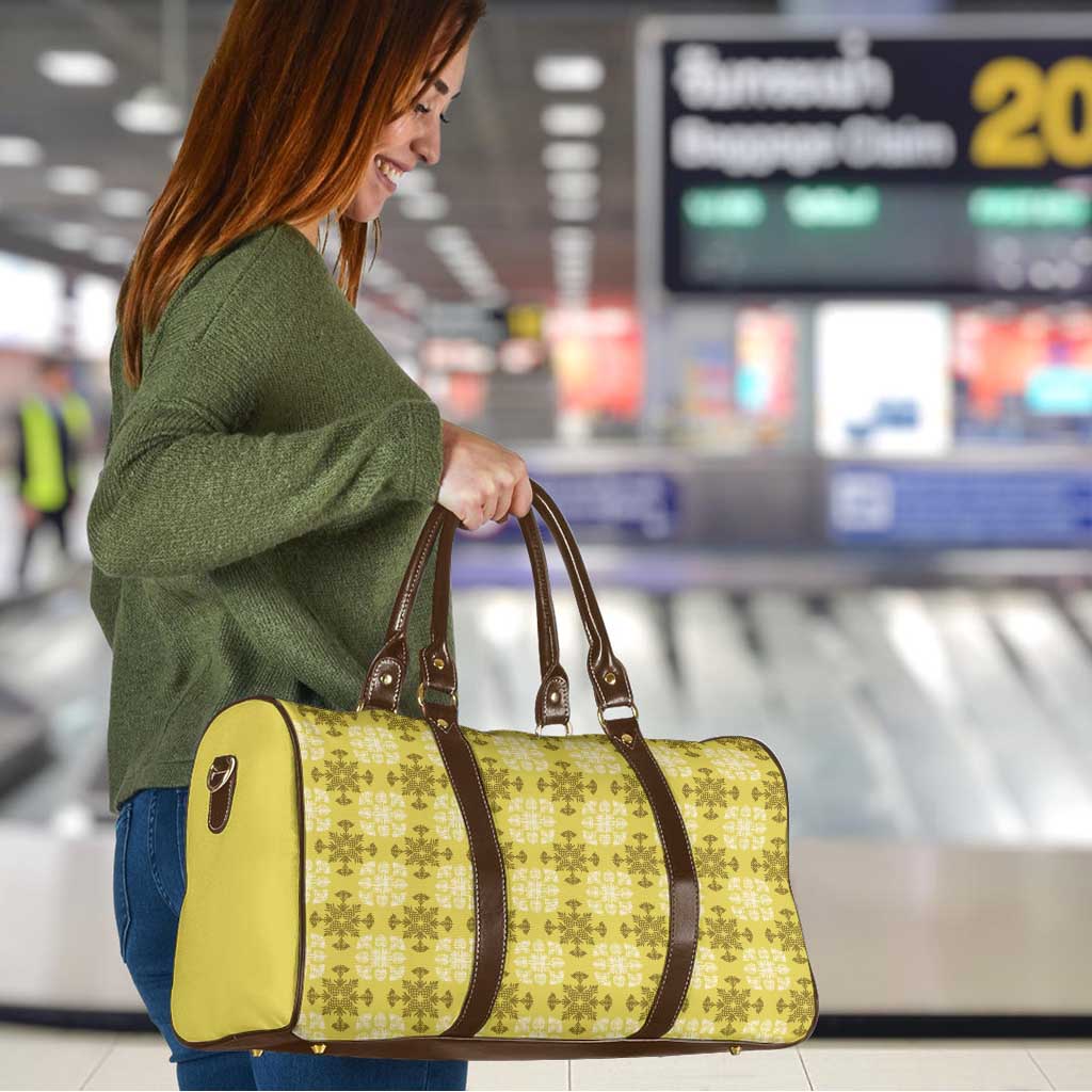 Yellow Hawaiian Quilt Travel Bag Hawaii Pineapple Monstera Palaka Motifs - Polynesian Pride