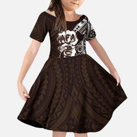 Hafa Adai Guam Discovery Day Family Matching Off Shoulder Short Dress and Hawaiian Shirt Chamorro Latte Stone Hand Brown Version LT14 Daughter's Dress Brown - Polynesian Pride