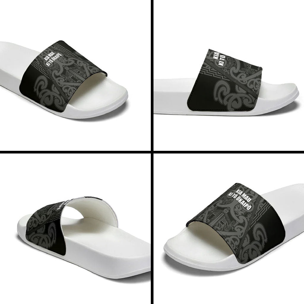 Maori Language Week Slide Sandals Kia Mau Ki To Ukaipo Grey Color LT14 - Polynesian Pride