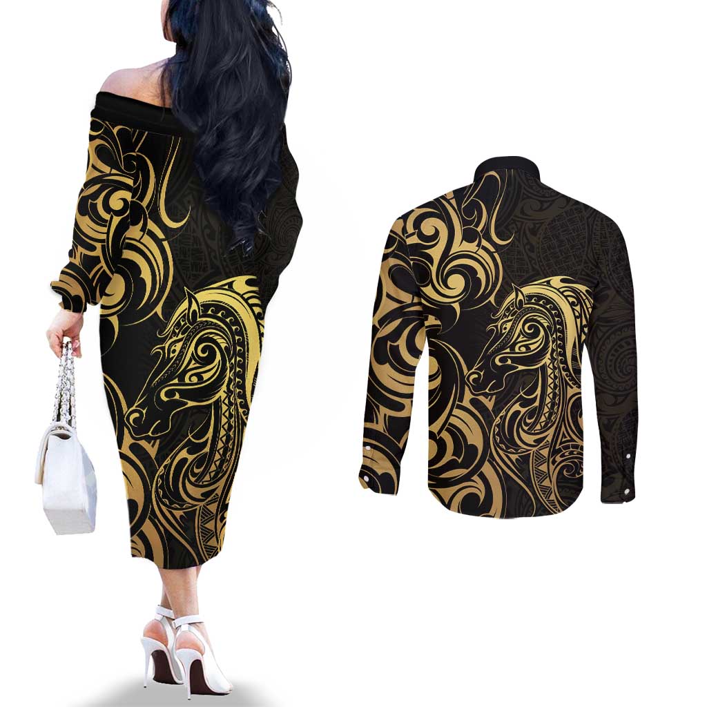 Gold And Black Aotearoa Horse Racing Couples Matching Off The Shoulder Long Sleeve Dress and Long Sleeve Button Shirt NZ Maori Pattern LT14 - Polynesian Pride