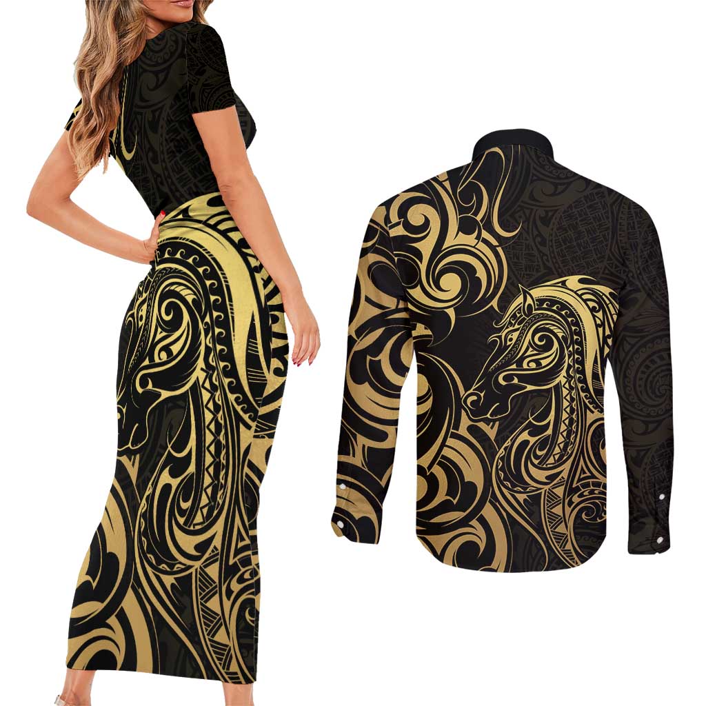 Gold And Black Aotearoa Horse Racing Couples Matching Short Sleeve Bodycon Dress and Long Sleeve Button Shirt NZ Maori Pattern LT14 - Polynesian Pride