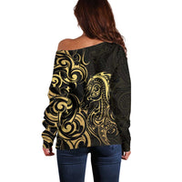 Gold And Black Aotearoa Horse Racing Off Shoulder Sweater NZ Maori Pattern LT14 - Polynesian Pride