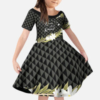 Born And Raised Aloha Hawaii Family Matching Off Shoulder Short Dress and Hawaiian Shirt Kanaka Kakau Hawaiian Tiare Pakalana Lei LT14 Daughter's Dress Black - Polynesian Pride
