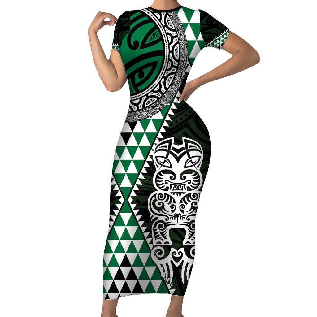 Green Aotearoa Niho Taniwha Short Sleeve Bodycon Dress Maori Mythology Tooth - Taniko Motifs LT14 Long Dress Green - Polynesian Pride