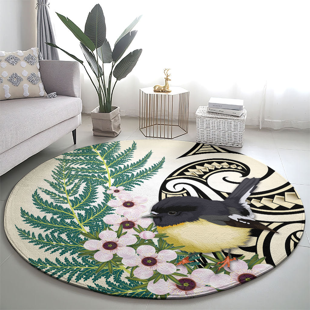 Endemic Tomtit New Zealand Round Carpet Miromiro Manuka Silver Fern Maori Pattern LT14 - Polynesian Pride
