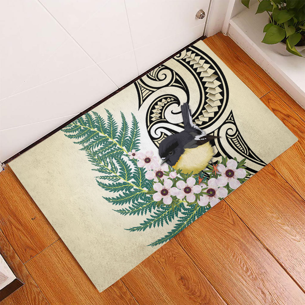 Endemic Tomtit New Zealand Rubber Doormat Miromiro Manuka Silver Fern Maori Pattern