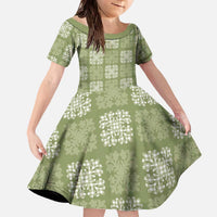 Vesuvian Green Palaka Quilt Hawaii Family Matching Off The Shoulder Long Sleeve Dress and Hawaiian Shirt Traditional Hawaii-plaid Pattern LT14 Daughter's Dress Vesuvian Green - Polynesian Pride