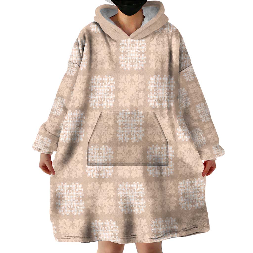 Beige Palaka Quilt Hawaii Wearable Blanket Hoodie Traditional Hawaii-plaid Pattern - Polynesian Pride