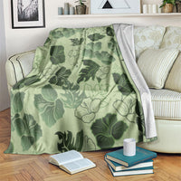Vesuvian Green Aloha Hawaii Hibiscus Orchid Seamless Blanket
